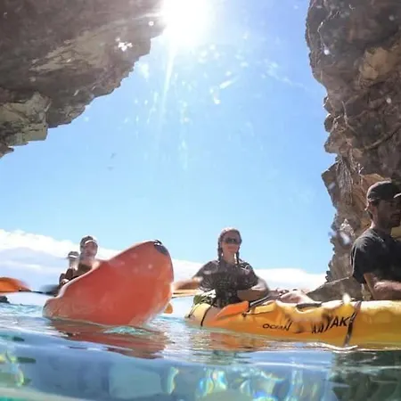 Caramel Comforts In Stinjan Only 800 M From The Beach, Free Parking